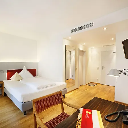 Akzent Brauerei Hirsch Szálloda Ottobeuren