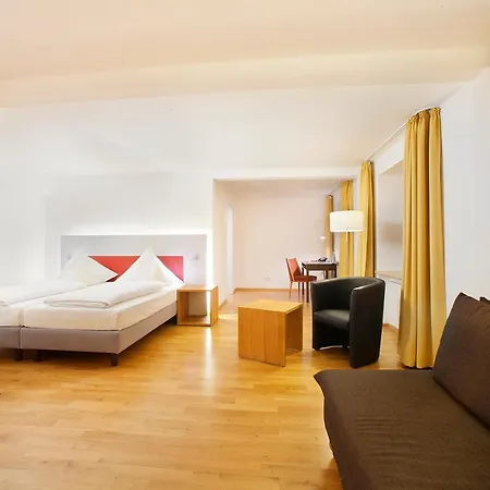 Akzent Brauerei Hirsch Hotel 3*