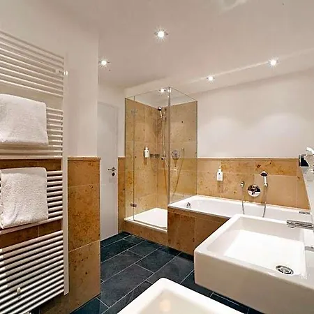 Hotel Akzent Brauerei Hirsch 3*
